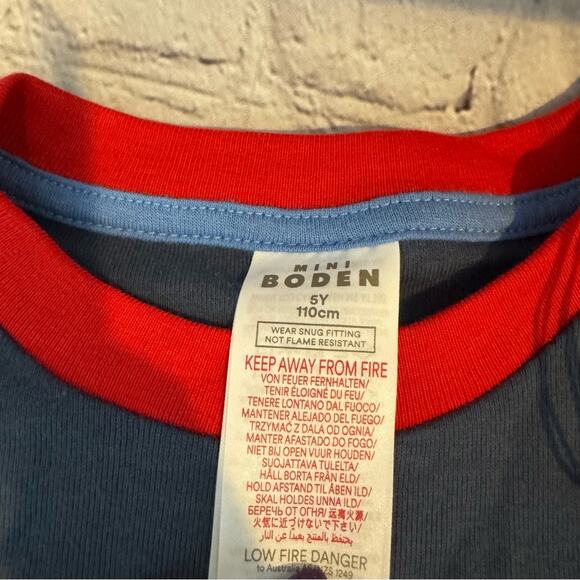 Mini Boden Santa Kids Pajama Set - Picture 2 of 3